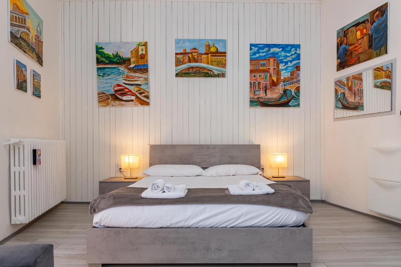 Art Design Apartment - City Center Milan Extérieur photo