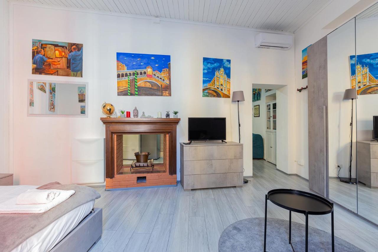 Art Design Apartment - City Center Milan Extérieur photo