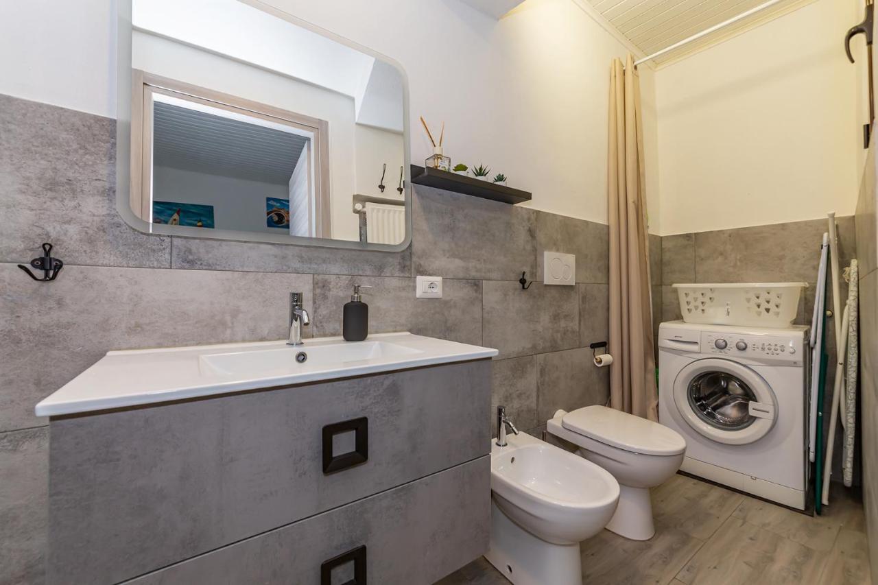 Art Design Apartment - City Center Milan Extérieur photo
