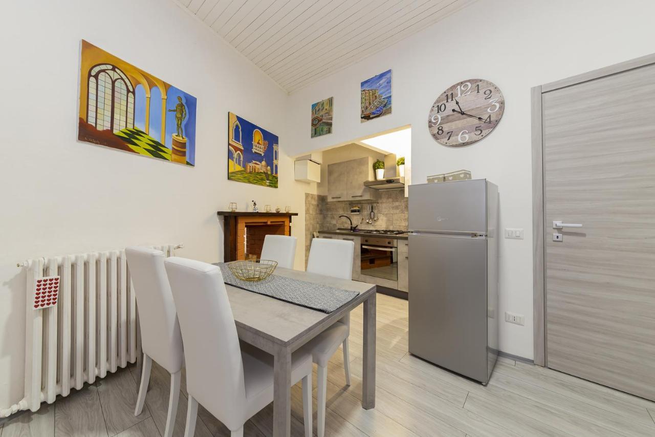 Art Design Apartment - City Center Milan Extérieur photo