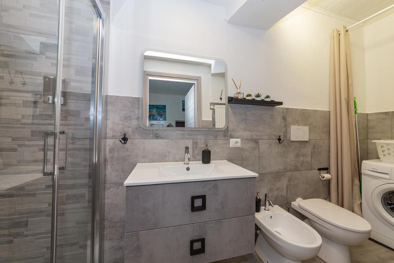 Art Design Apartment - City Center Milan Extérieur photo